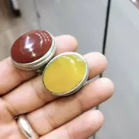 انگشتر و سر کتاب فال فقط قرآن