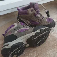 کفش یا بوت بچگانه اورجینال|کفش و لباس بچه|اشتهارد, |دیوار