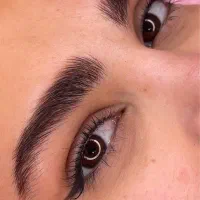ارائه خدمات و آموزش میکروبلیدینگ ،تاتو صورت و بدن