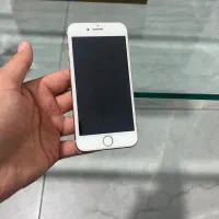 آیفون 8 با رم 256g در حد نو
