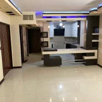 85متر/2خواب/طبقه دوم/خ مبارزان شرقی