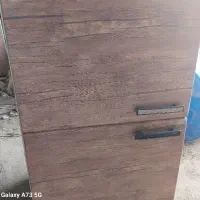 کابینت فلزی ۶متر و درب چوبی ۵عدد|مصالح و تجهیزات ساختمان|اندیکا, |دیوار