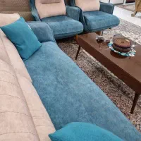 دو دست مبل راحتی نیم ست زیبا و خیلی سالم