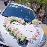 ماشین عروس دسته گل عروس