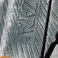 نیم بوت زارا ۲۷|کفش و لباس بچه|تهران, عباسآباد|دیوار