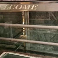 فروش ویترین آکواریومی و یخچال و پیش خوان