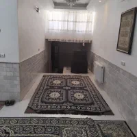 فروش ویلایی تمیز۸۵متردوطبقه۲۰متری امام حسین|فروش خانه و ویلا|قم, زنبیل آباد|دیوار