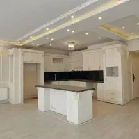 آپارتمان ۱۵۰ متری تک‌واحدی سه نبش،