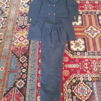 یک دست مانتو شلوار اداری