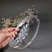 انواع تاج وریسه|زیورآلات و اکسسوری|رشت, استقامت ۲|دیوار