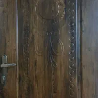 یک در چوبی یک در آهنی و بخاری توالت فرنگی و پلیت|حراج|خرمشهر, |دیوار