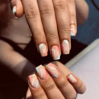 کاشت و ترمیم ناخن