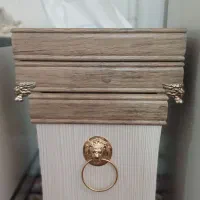 سطل آشغال و جادستمال کاغذی