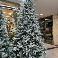 درخت کریسمس تمام برفی (برف سنگین)|گل مصنوعی|رشت, انصاری|دیوار