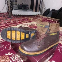 باسلام،،یک جفت کفش نو فروشی