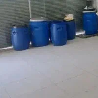 بشکه پلاستیکی وسبد|ظروف نگهدارنده، پلاستیکی، یک‌بارمصرف|قم, نیروگاه|دیوار