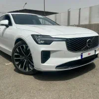 ولوو s90