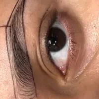 مدل برای عکاسی فقط هذینه مواد گرفته میشه