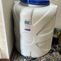 مخزن آب سیصد لیتری