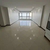۱۱۸متر ۲ خ نوساز و پنجره قدی شهرک خرازی دریاچه