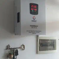 فروش و نصب محافظ و تثبیت کننده ولتاژ برق|ماشین‌آلات صنعتی|رشت, سعدی (تختی)|دیوار