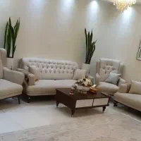 مبل هفت نفره به همراه میز وسط و دو عسلی مناسب جهاز