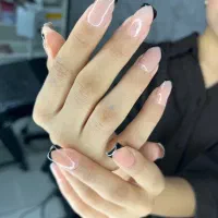 کاشت ناخن با تخفیف ویژه 400 هزار تومان (محدود)