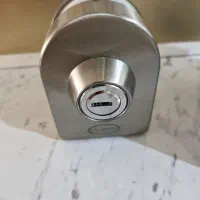 قفل در شیشه ای