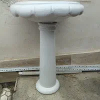 روشویی سفید وتمیز وزیبا