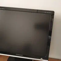 مانیتور بلندگو و موس کیبرد