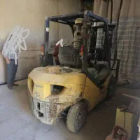 لیفتراک کوماتسو ۲/۵ تن