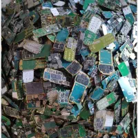 خریدار انواع برد گوشی و کامپیوتری کیس وبردسبز..