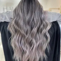 کراتین/احیا و رنگ‌موی تخصصی|خدمات آرایشگری و زیبایی|اندیشه, اندیشه فاز ۱|دیوار