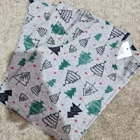 تیشرت از برند h&m (اچ اند ام)