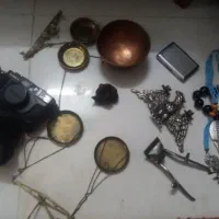 مقداری لوازم عتیقه