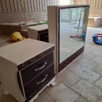 سرویس خواب بسیار جادار|تخت و سرویس خواب|یزد, |دیوار