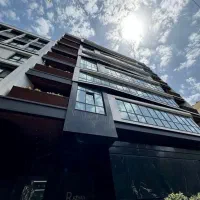 335-متر-نئومدرن-در-ناصر-خسرو-شاهکار