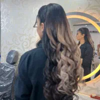 شنیون و میکاپ واصلاح ولیفت ابرو باقیمت باور نکردنی|خدمات آرایشگری و زیبایی|اصفهان, جلفا|دیوار