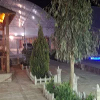 اجاره روزانه باغ ویلا استخردار/ابتدای جاده فرودگاه|اجارهٔ کوتاه‌مدت ویلا و باغ|اصفهان, لاله|دیوار