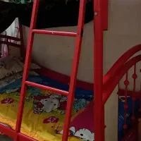 تخت دوطبقه کودک فلزی با نردبانو حفاظ|تخت و سرویس خواب|مشهد, امیریه|دیوار