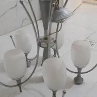 فروش لوستر پنج شاخه با یک لوستر دیواری یک شاخه|لوستر و چراغ آویز|شیراز, قلعه شاهزاده بیگم|دیوار