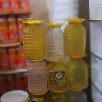 تعداد زیادی بشکه وسطل|ظروف نگهدارنده، پلاستیکی، یک‌بارمصرف|بندر ماهشهر, |دیوار