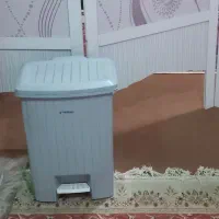 سطل زباله پدالی