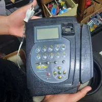 دستگاه حضور و غیاب