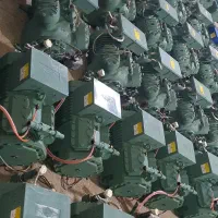 کمپرسور بیتزر BITZER اروپایی در حد آکبند سردخانه|ماشینآلات صنعتی|بومهن, |دیوار