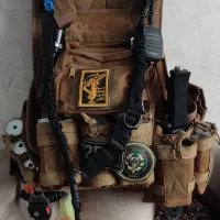 جلیقه و هلمت تاکتیکال با تمام لوازم