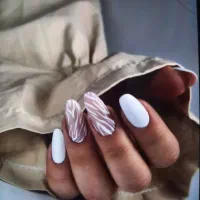 خدمات ناخن با تخفیف ویژه و رایگان