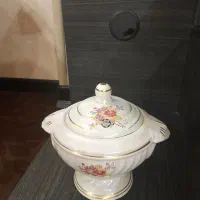 چند قلم ظرف وتابلو