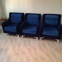مبل ۹نفره با میز وسط و۴ تا عسلی