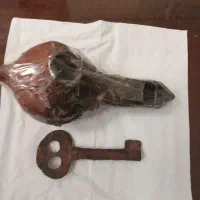 پیسوز و کلید